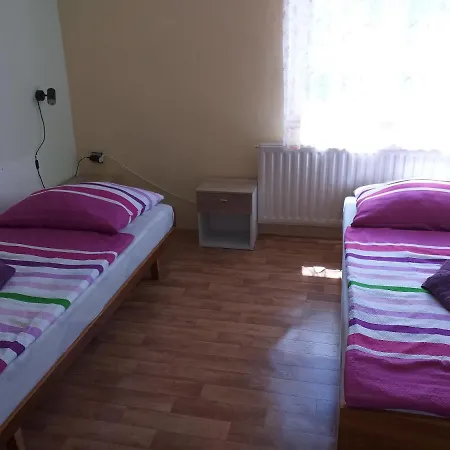 Apartamento Ubytovanie Jaro *